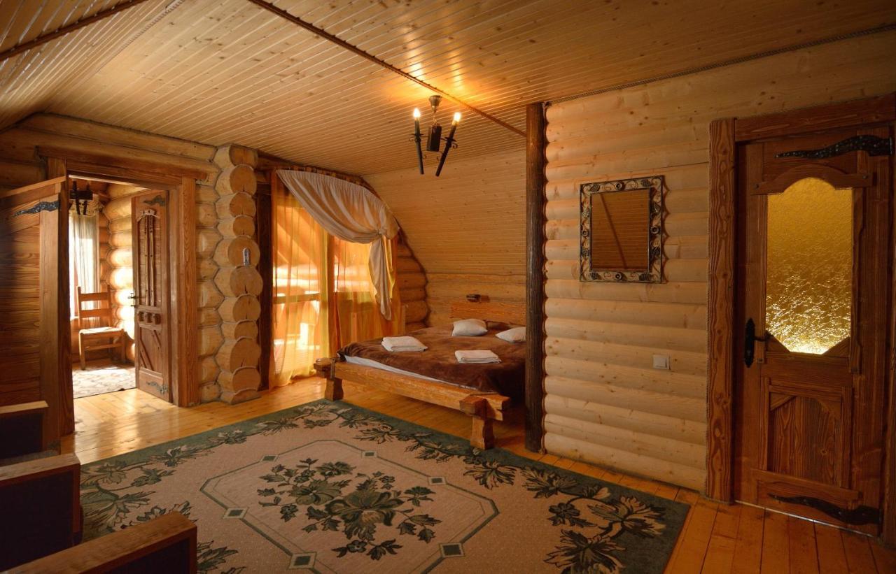 Drin-Lux-Cotteges Hotel Slavske Exterior photo